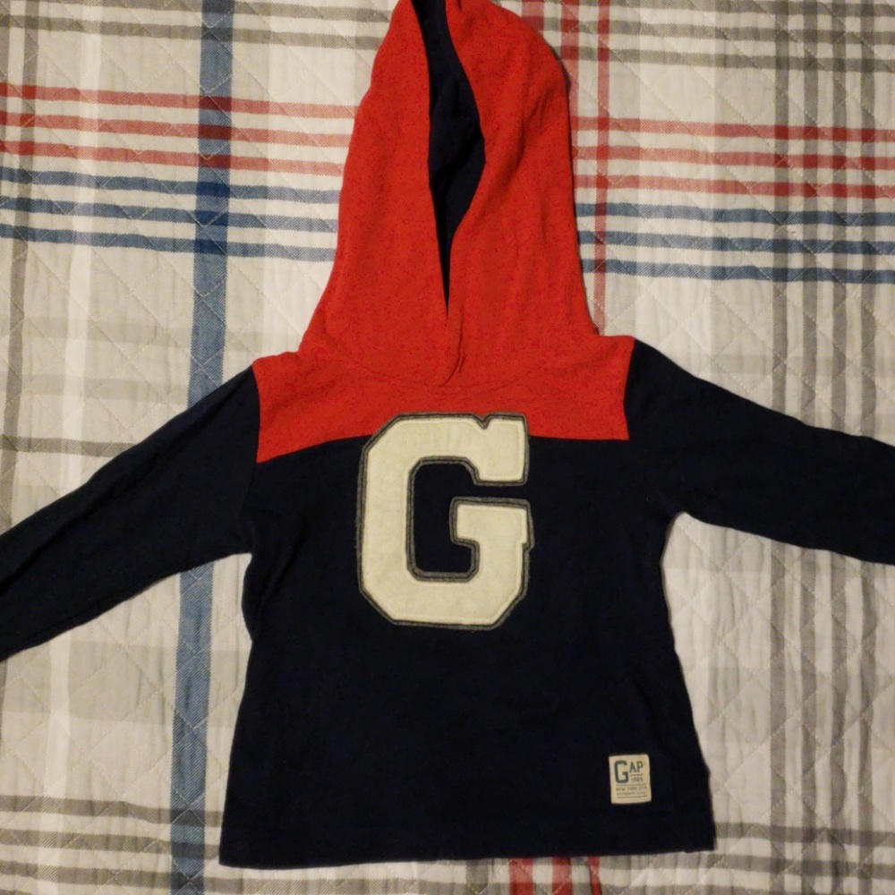 Gap long sleeve hooded shirt